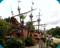 Captain Hook`s Pirate Ship