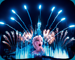 Disneyland Parijs 25e verjaardag in 2017/2018 - Disney Illuminations avond spektakel op het Sleeping Beauty Castle